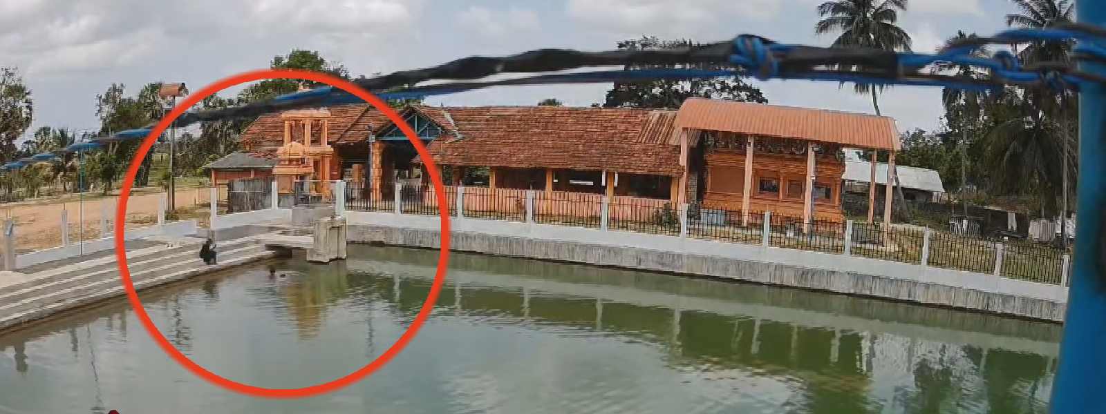 தீர்த்தக்கேணியில் தவறி வீழ்ந்து 2 சிறுமிகள் பலி